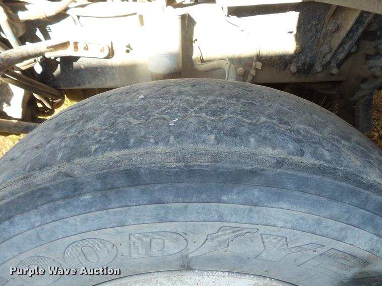 image for item DB8097 2007 Sterling L8500 ready mix truck