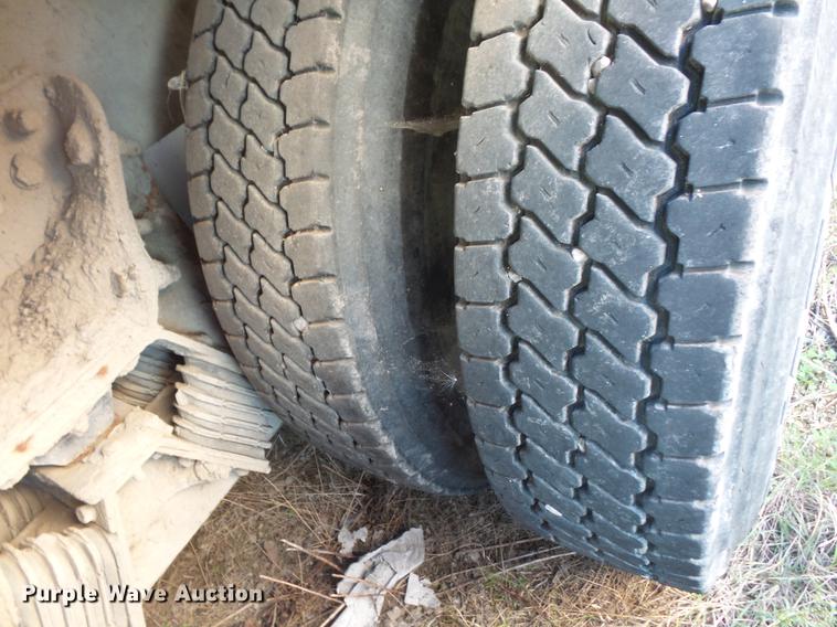 image for item DB8097 2007 Sterling L8500 ready mix truck