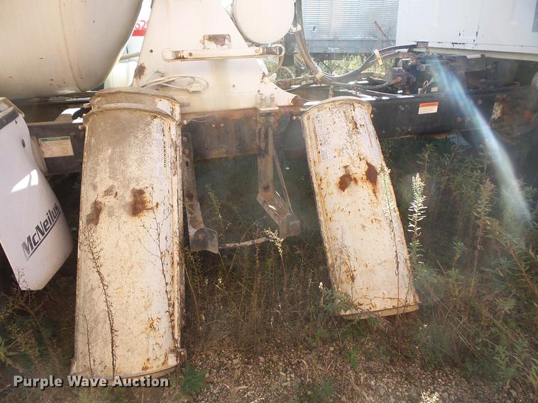 image for item DB8097 2007 Sterling L8500 ready mix truck