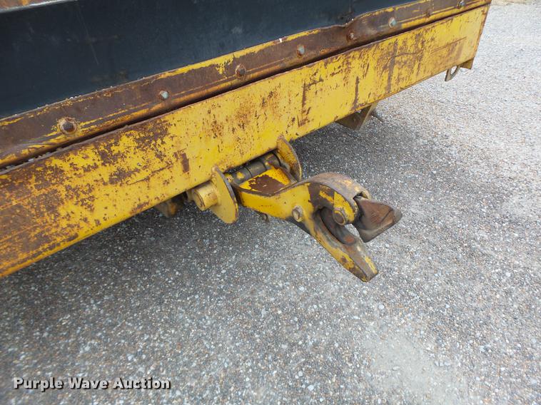 image for item DB9943 Etnyre chip spreader