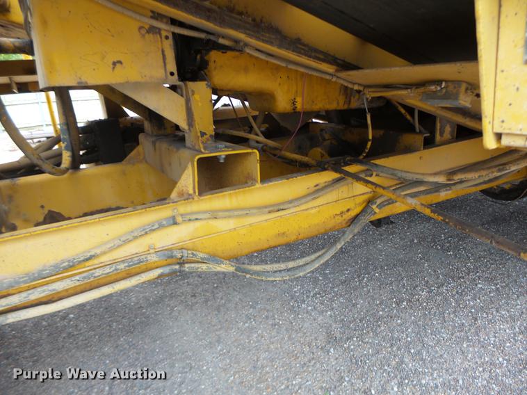 image for item DB9943 Etnyre chip spreader