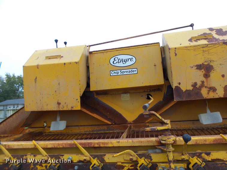 image for item DB9943 Etnyre chip spreader