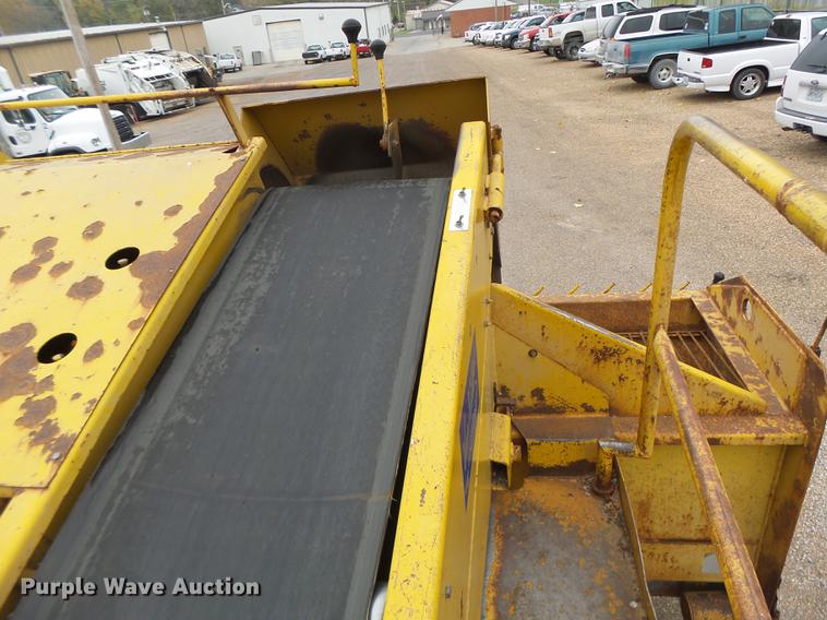 image for item DB9943 Etnyre chip spreader