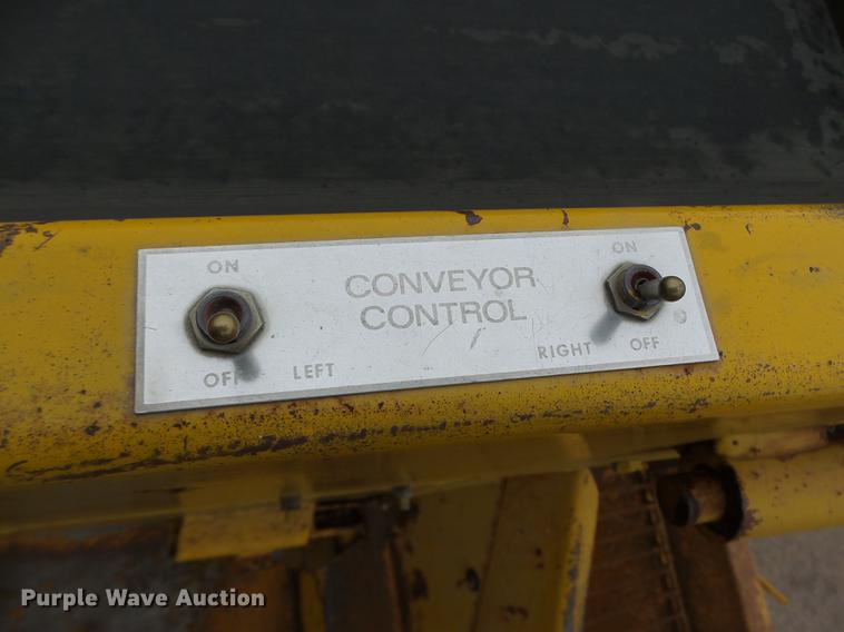 image for item DB9943 Etnyre chip spreader