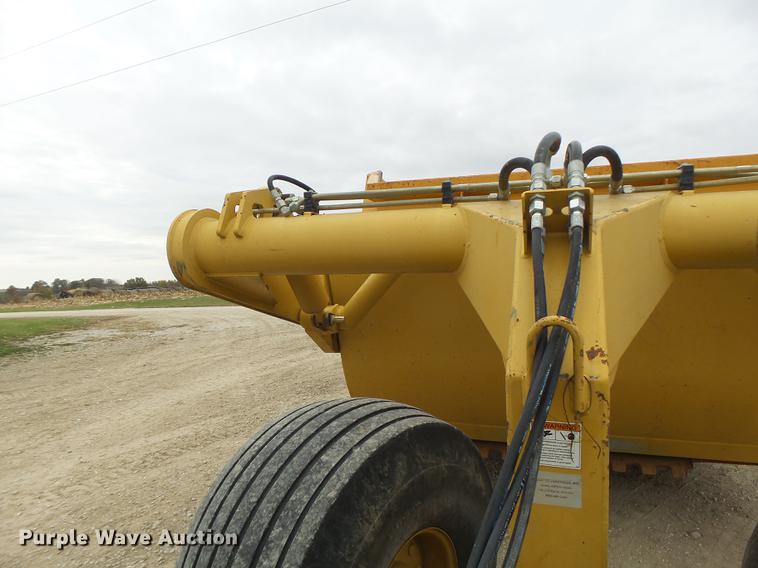 image for item DB9947 2013 Ashland I-130XL2 pan scraper