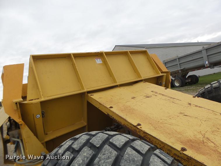 image for item DB9947 2013 Ashland I-130XL2 pan scraper