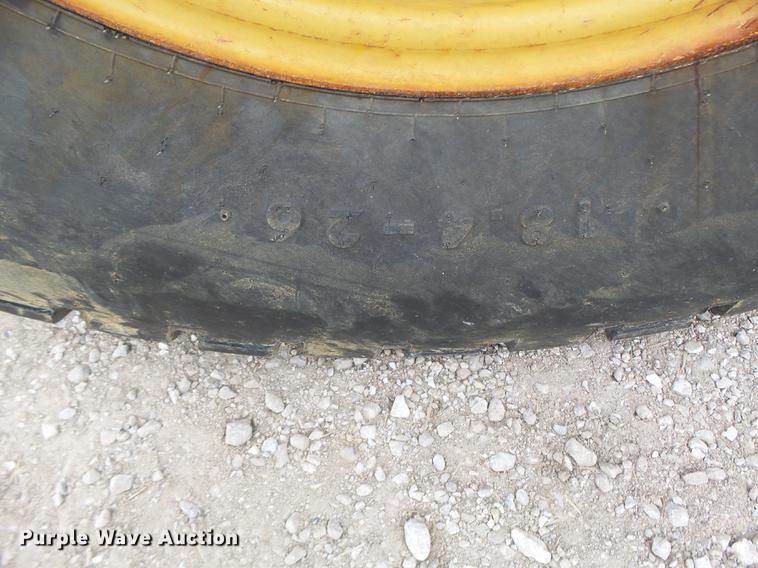 image for item DB9947 2013 Ashland I-130XL2 pan scraper