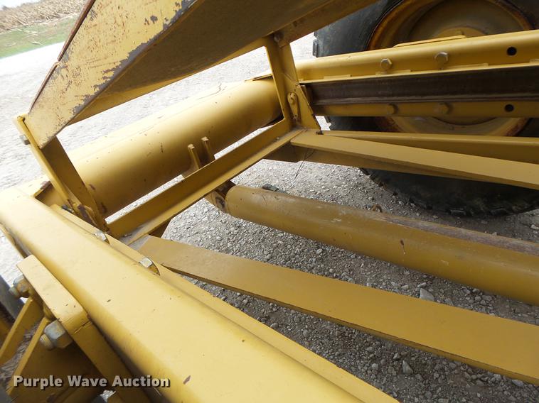 image for item DB9947 2013 Ashland I-130XL2 pan scraper