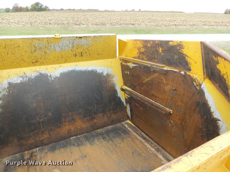 image for item DB9947 2013 Ashland I-130XL2 pan scraper