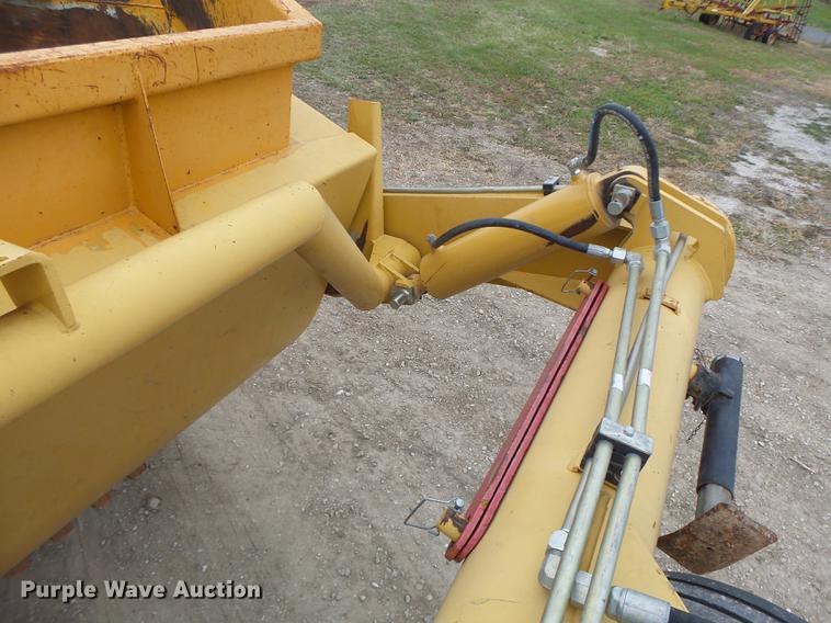 image for item DB9947 2013 Ashland I-130XL2 pan scraper