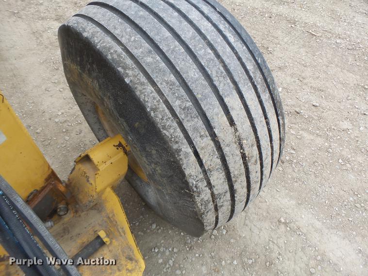 image for item DB9947 2013 Ashland I-130XL2 pan scraper