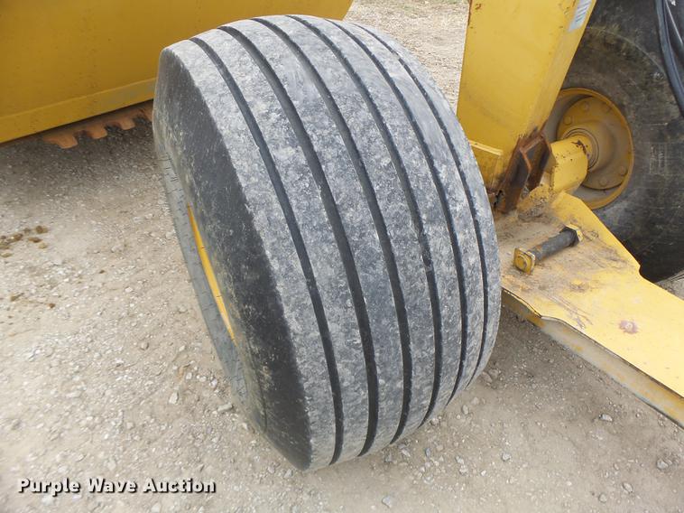 image for item DB9947 2013 Ashland I-130XL2 pan scraper