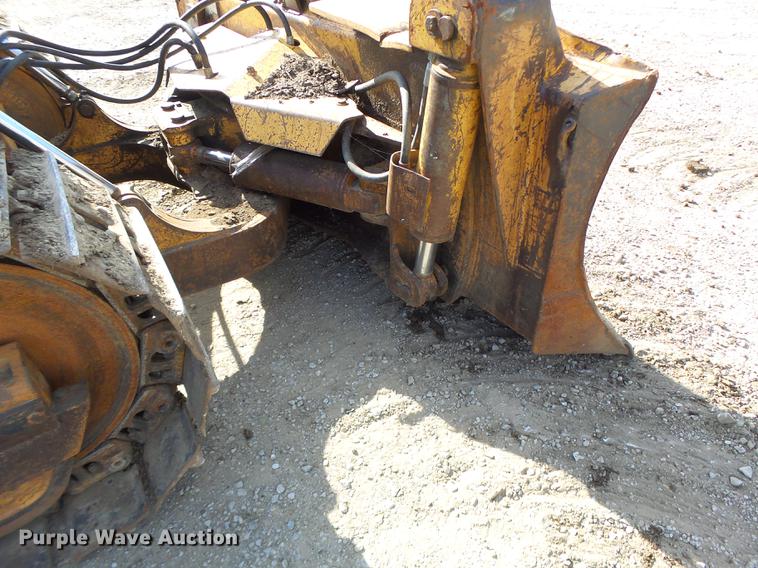 image for item DB9962 1991 Case 850D Long Track dozer
