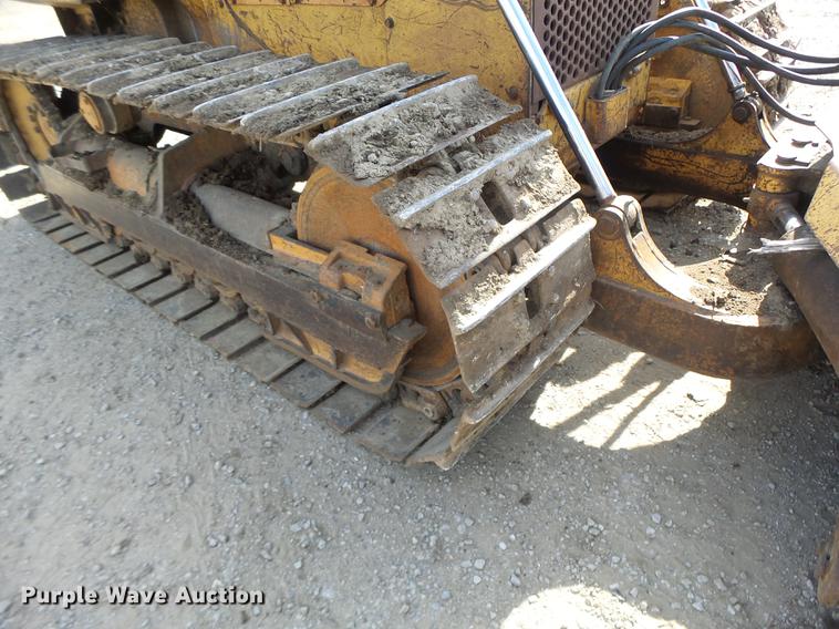image for item DB9962 1991 Case 850D Long Track dozer