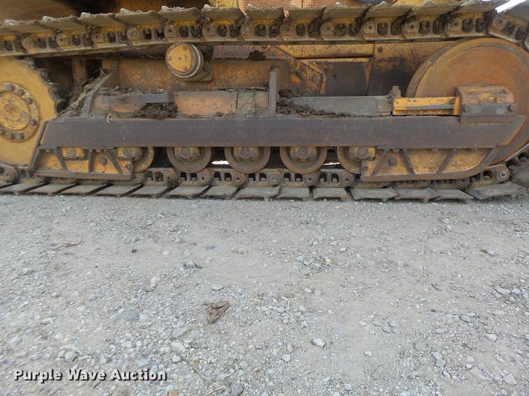 image for item DB9962 1991 Case 850D Long Track dozer