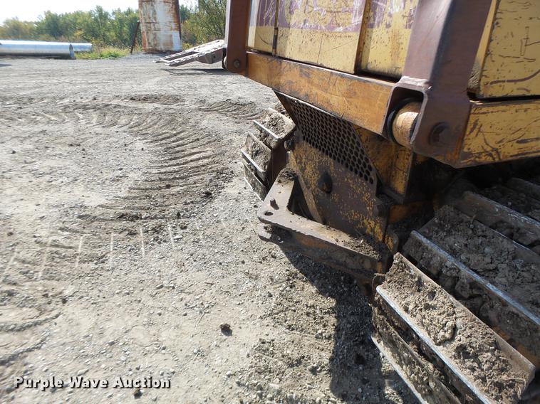 image for item DB9962 1991 Case 850D Long Track dozer