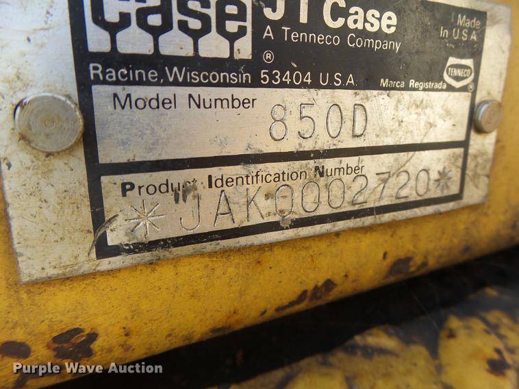 image for item DB9962 1991 Case 850D Long Track dozer