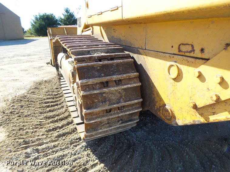 image for item DB9979 2002 Caterpillar 963C track loader