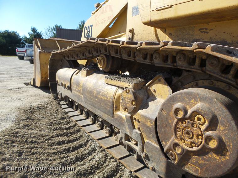 image for item DB9979 2002 Caterpillar 963C track loader