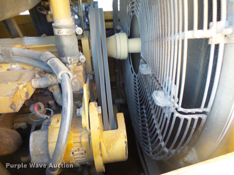 image for item DB9979 2002 Caterpillar 963C track loader