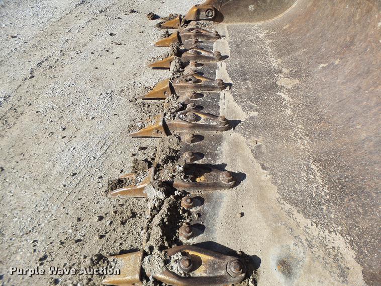 image for item DB9979 2002 Caterpillar 963C track loader