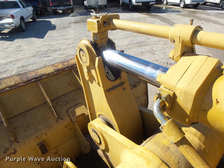 image for item DB9979 2002 Caterpillar 963C track loader