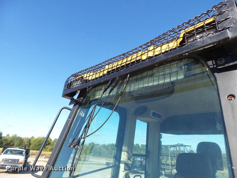 image for item DB9979 2002 Caterpillar 963C track loader