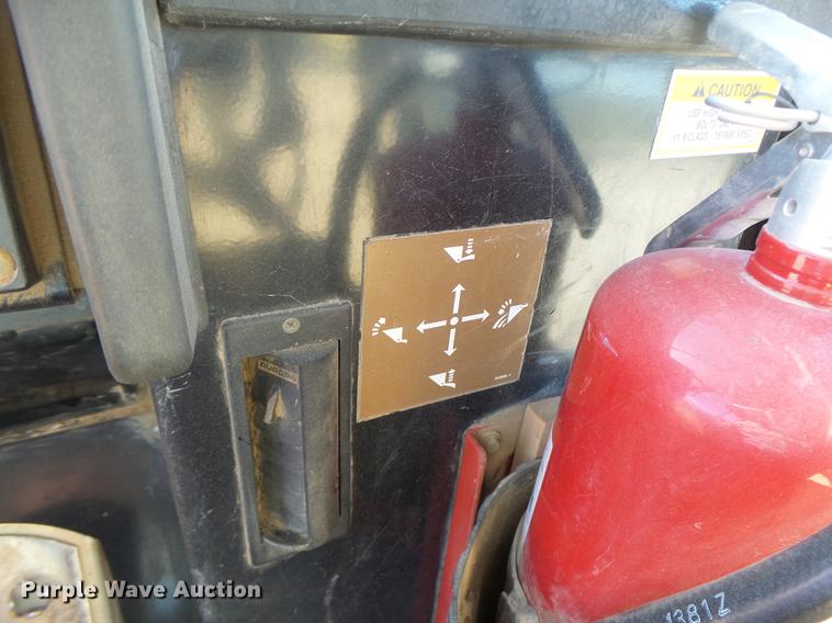 image for item DB9979 2002 Caterpillar 963C track loader