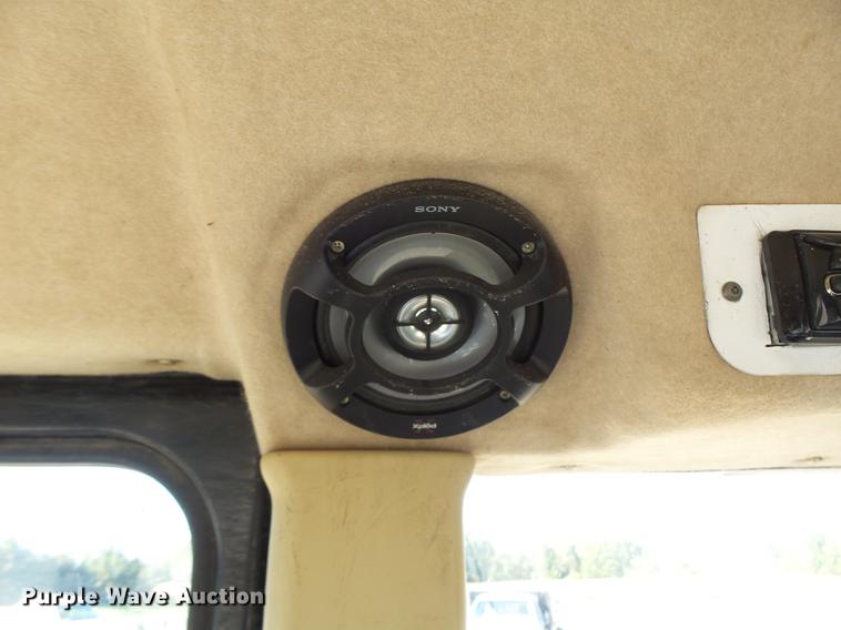 image for item DB9979 2002 Caterpillar 963C track loader