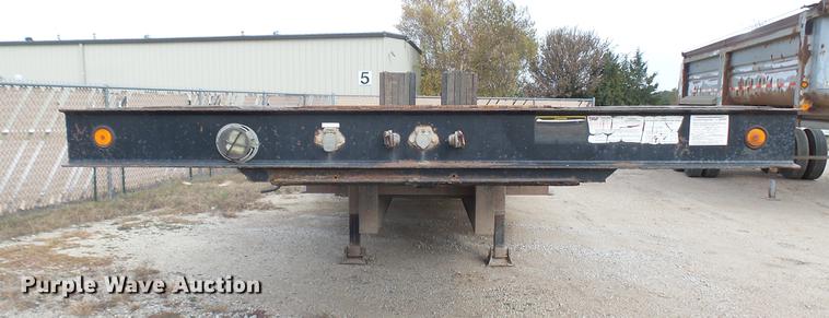 image for item DC1856 2000 Trailboss drop deck equipment trailer