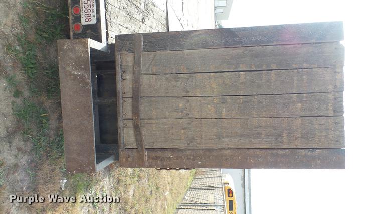 image for item DC1856 2000 Trailboss drop deck equipment trailer