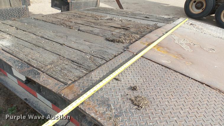 image for item DC1856 2000 Trailboss drop deck equipment trailer