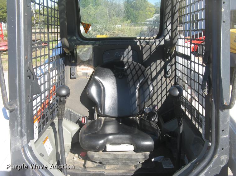 image for item DC2461 2014 Bobcat S510 skid steer