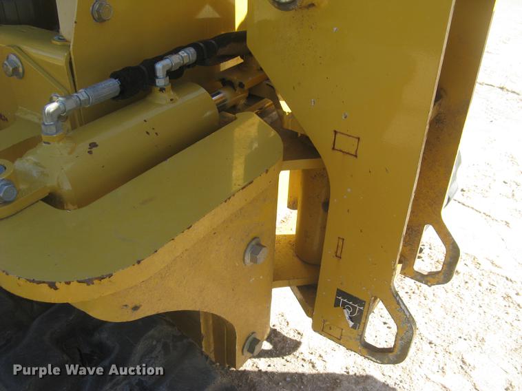 image for item DC2462 2014 Vermeer SC30TX stump grinder