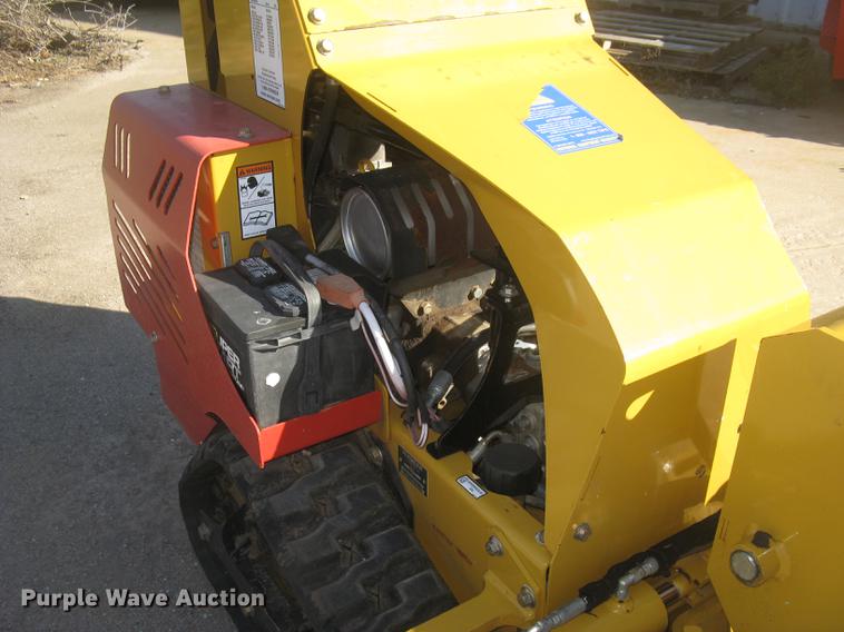 image for item DC2462 2014 Vermeer SC30TX stump grinder