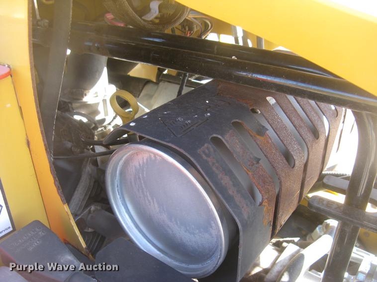 image for item DC2462 2014 Vermeer SC30TX stump grinder