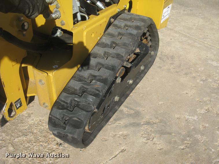 image for item DC2462 2014 Vermeer SC30TX stump grinder