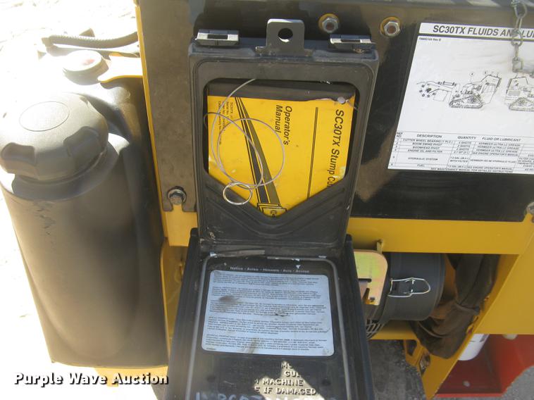 image for item DC2462 2014 Vermeer SC30TX stump grinder