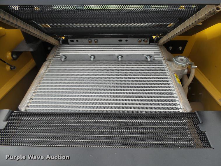 image for item DC3784 2016 Caterpillar 239D skid steer