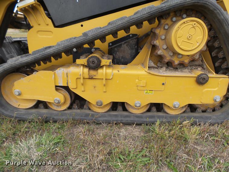 image for item DC3784 2016 Caterpillar 239D skid steer