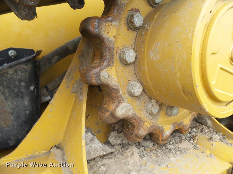 image for item DC3784 2016 Caterpillar 239D skid steer