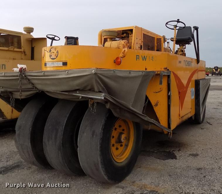 image for item DC4840 Michigan KW-140 pneumatic roller