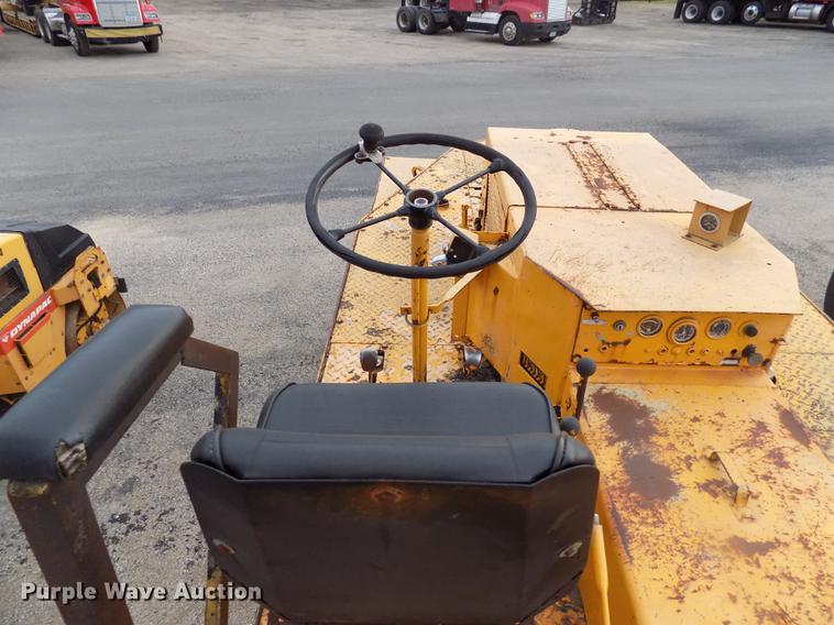 image for item DC4840 Michigan KW-140 pneumatic roller