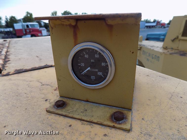 image for item DC4840 Michigan KW-140 pneumatic roller