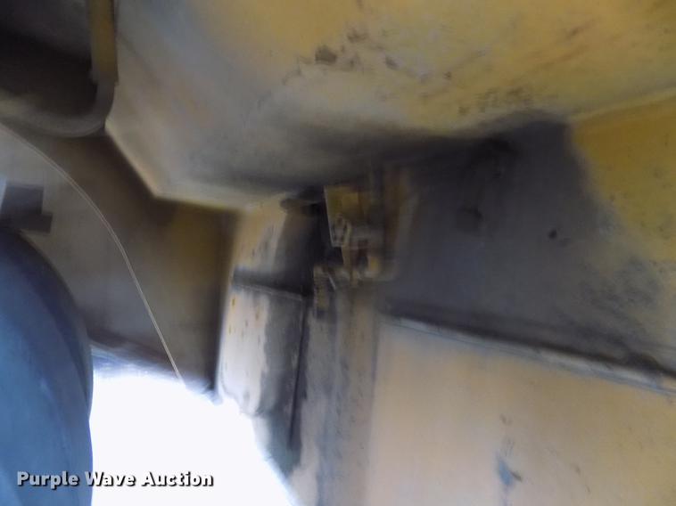 image for item DC4840 Michigan KW-140 pneumatic roller