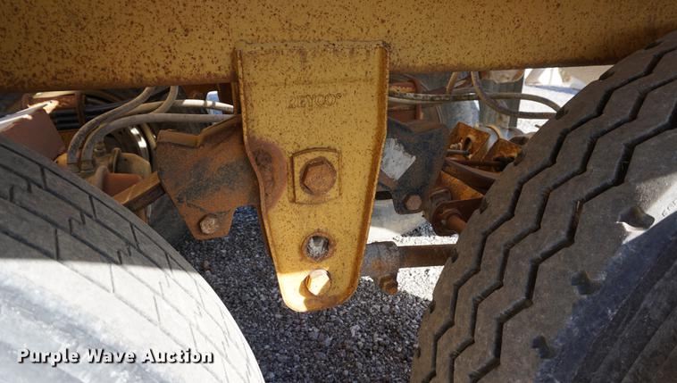 image for item DC5250 1994 Trail King bottom dump trailer