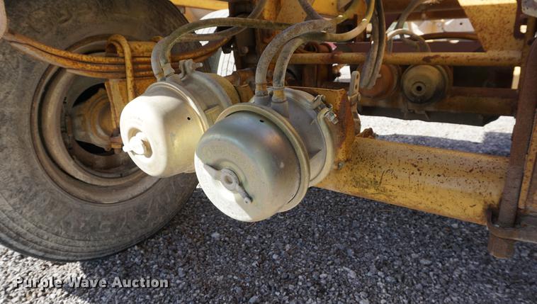 image for item DC5250 1994 Trail King bottom dump trailer