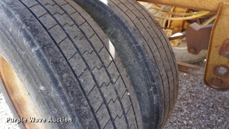 image for item DC5250 1994 Trail King bottom dump trailer