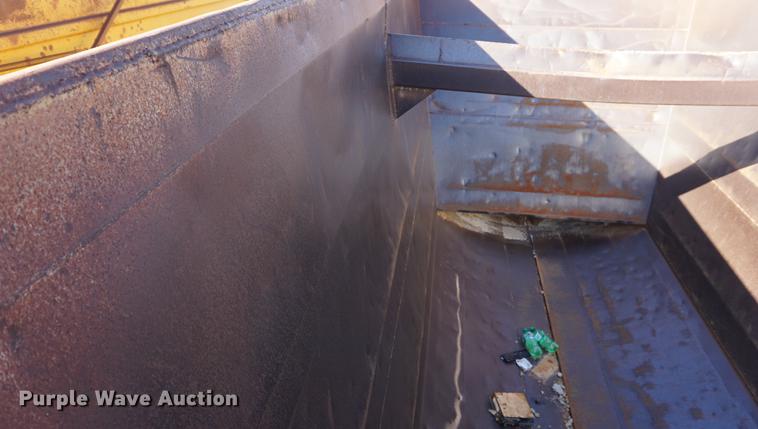 image for item DC5250 1994 Trail King bottom dump trailer