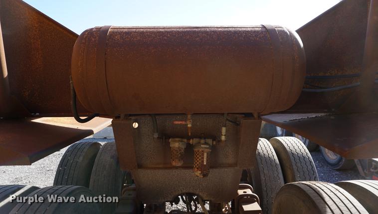 image for item DC5251 1985 Load King bottom dump trailer